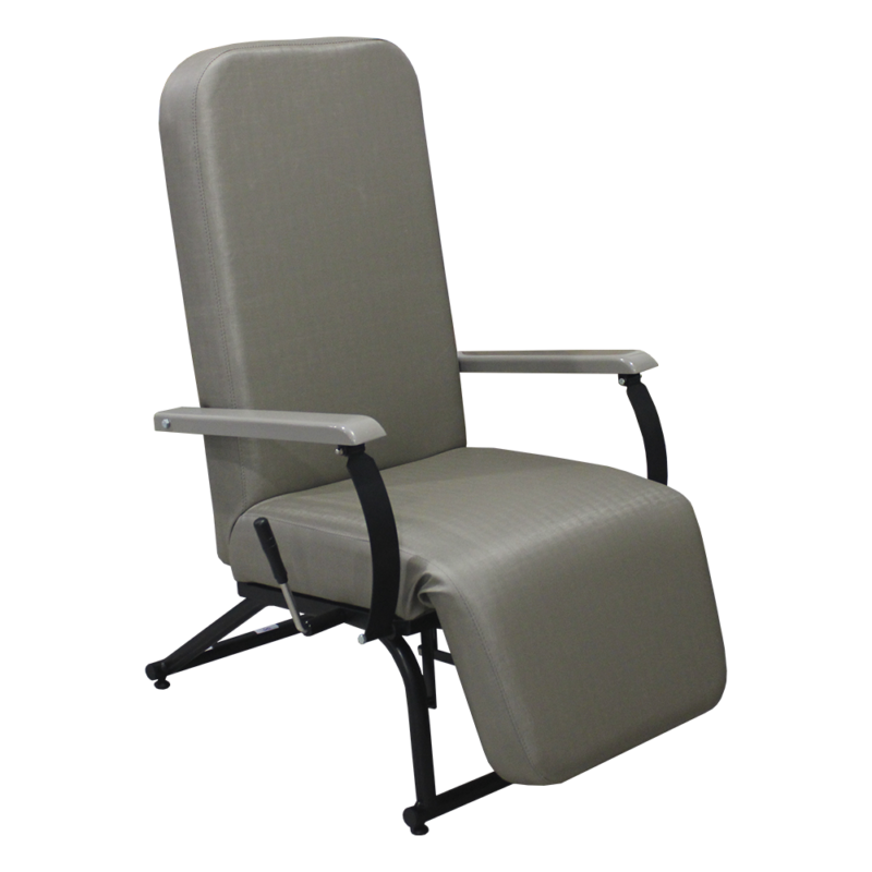 Poltrona Hospitalar Reclinável BKPR 018-F com sistema a gás e braços em fiberglass